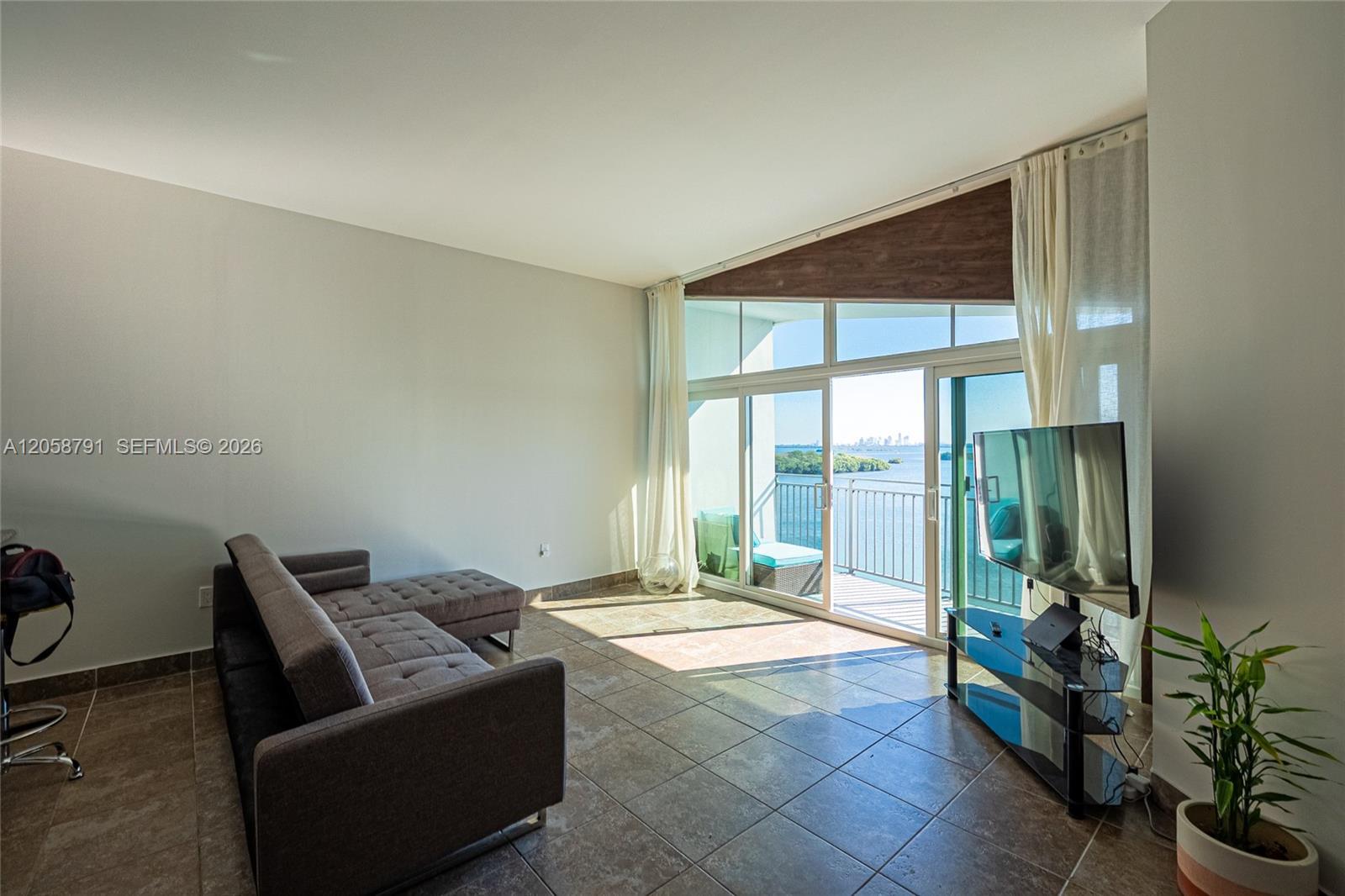 770 NE 69th St # 8F, Miami FL 33138 photo 5