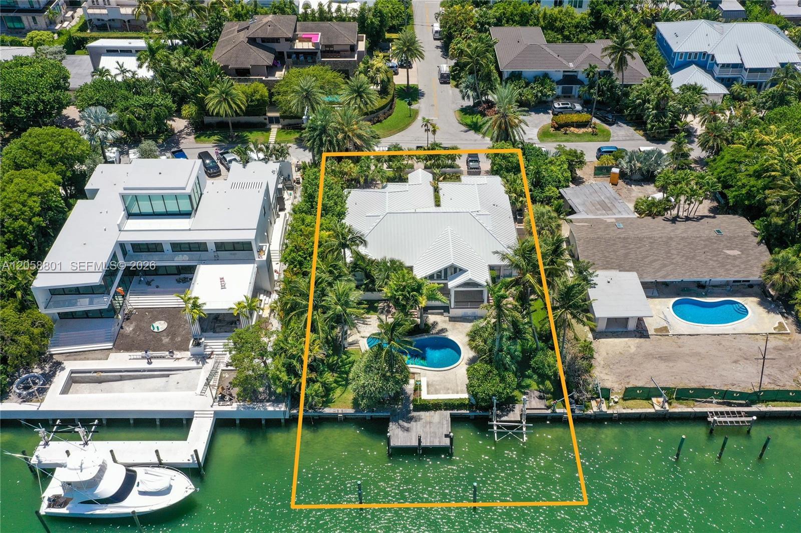621 N Mashta Drive, Key Biscayne FL 33149 photo 3