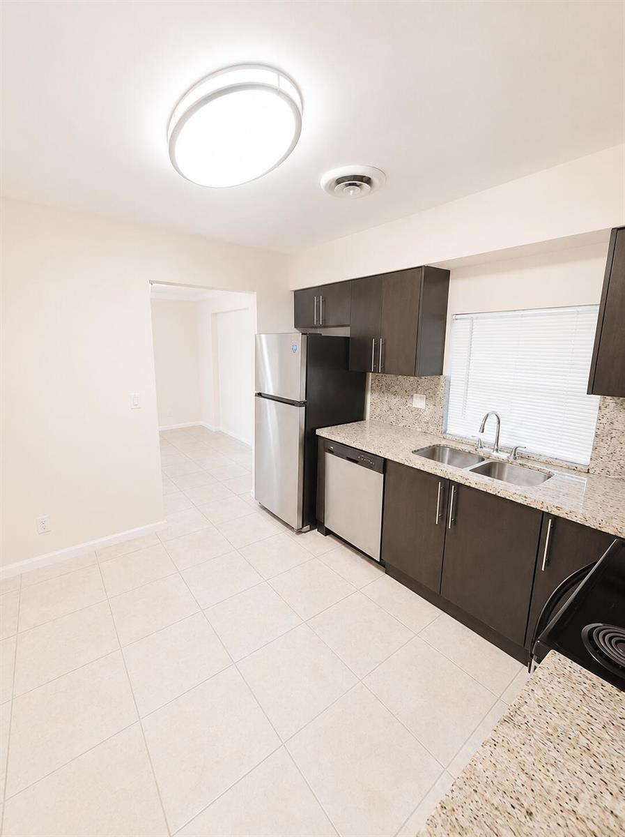3615 Polk Street, Hollywood FL 33021 photo 2