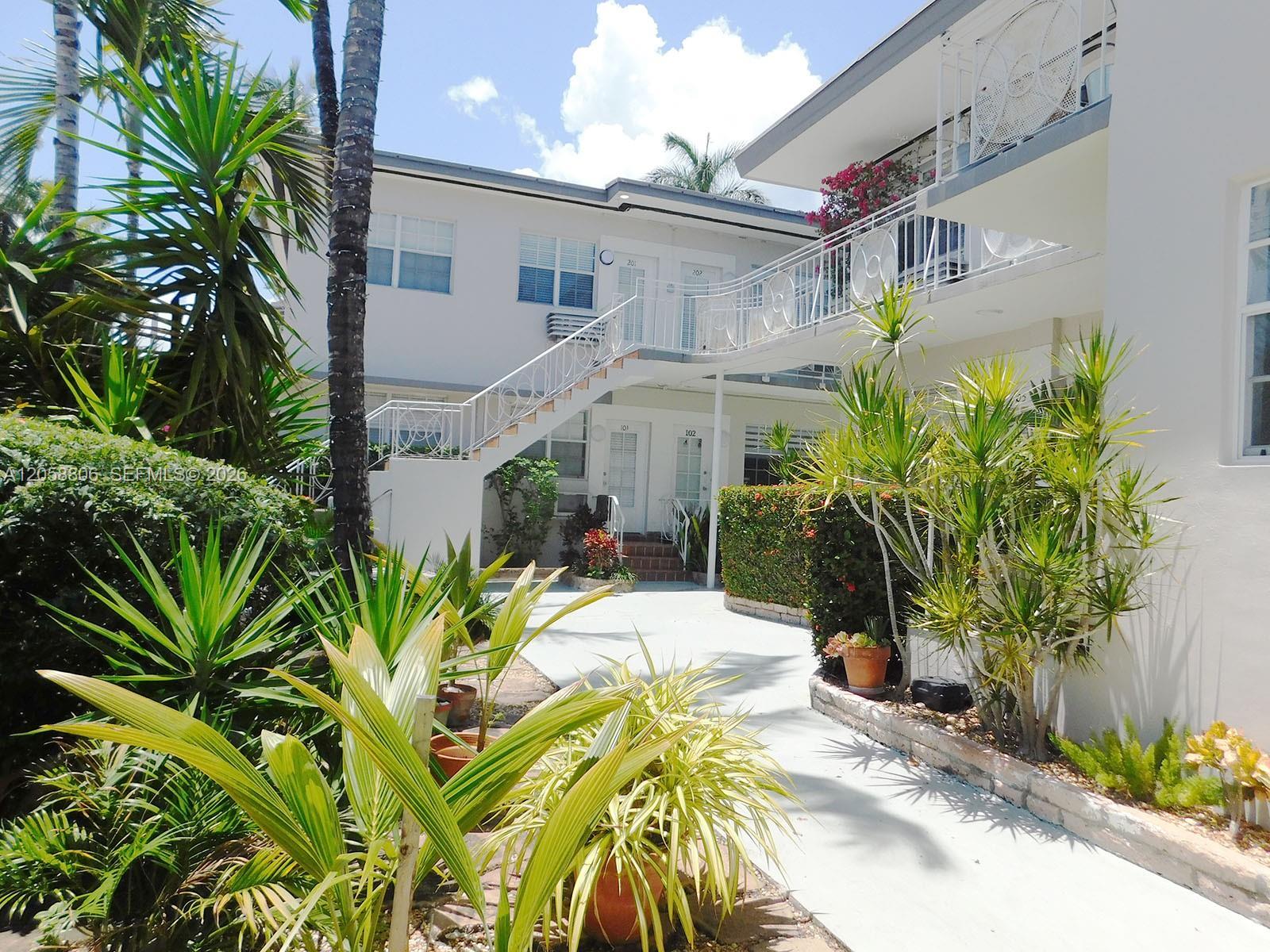 717 Espanola Way # 201, Miami Beach FL 33139 photo 3