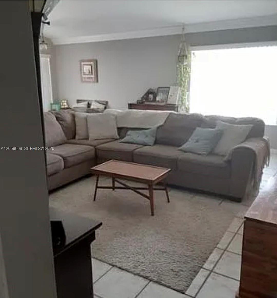 1218 Canary Island Dr, Weston FL 33327 photo 3