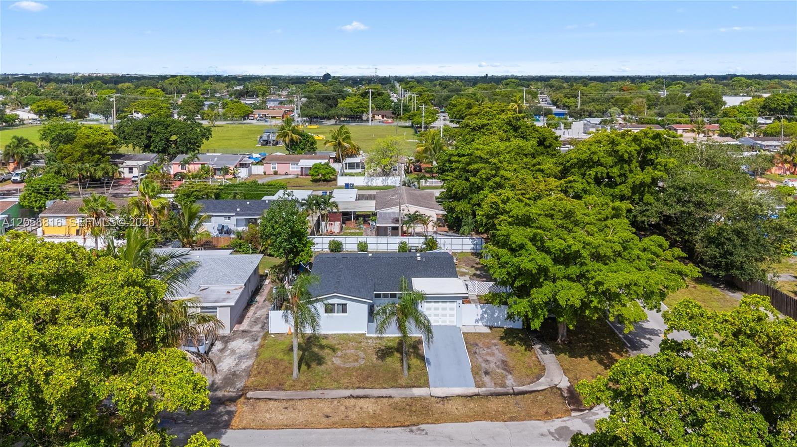 840 N 70th Way, Hollywood FL 33024 photo 3