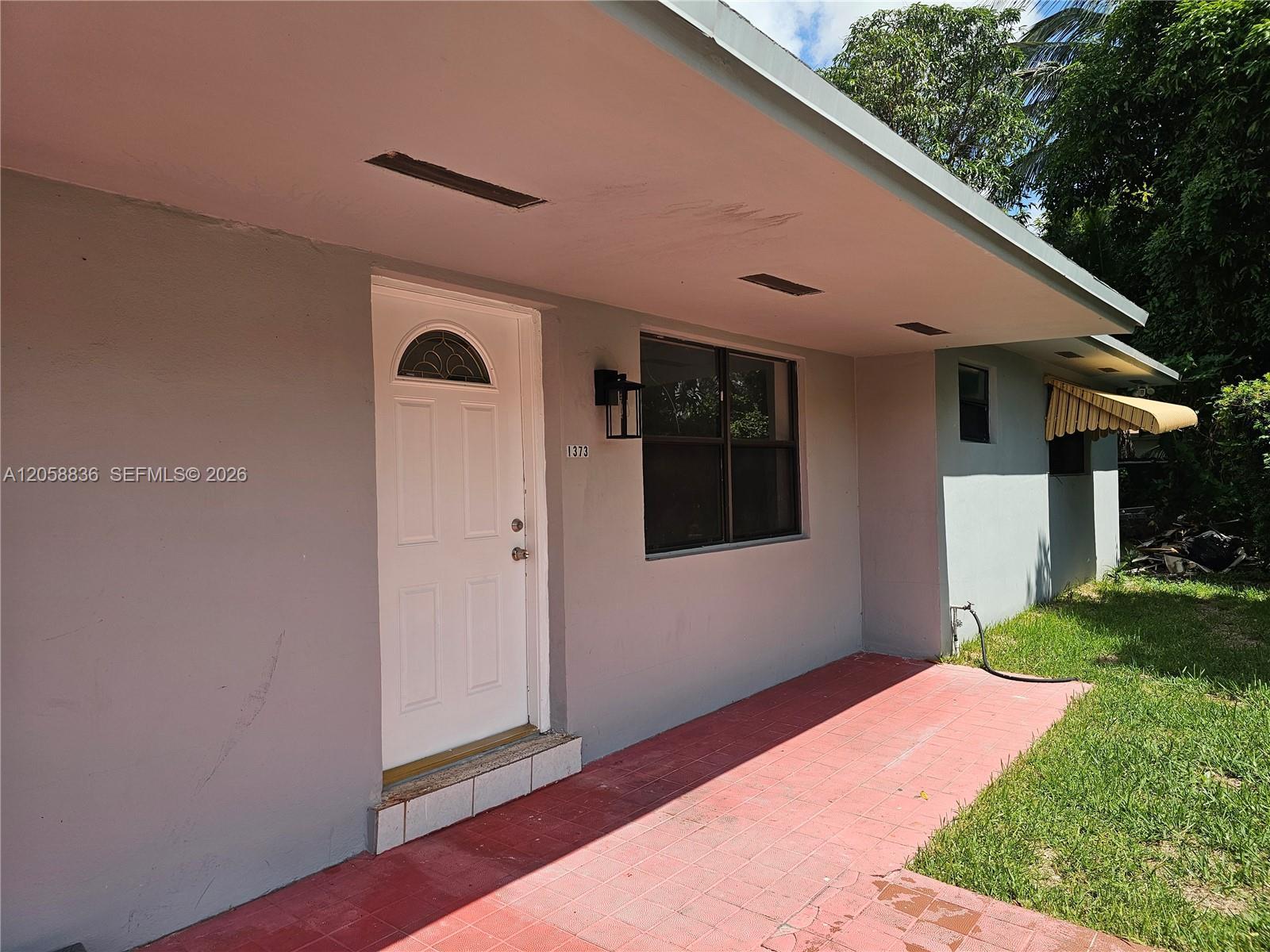 1373 NE 144th St, Miami FL 33161 photo 2