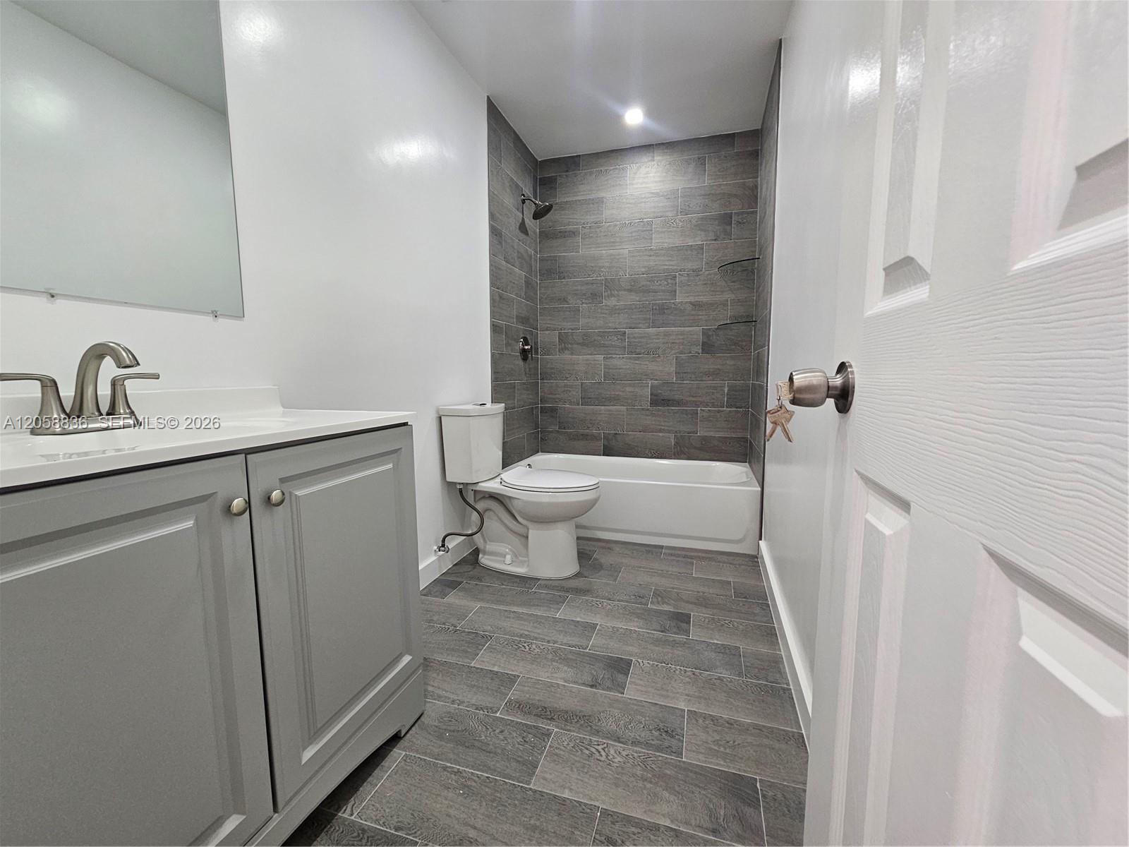 1373 NE 144th St, Miami FL 33161 photo 5
