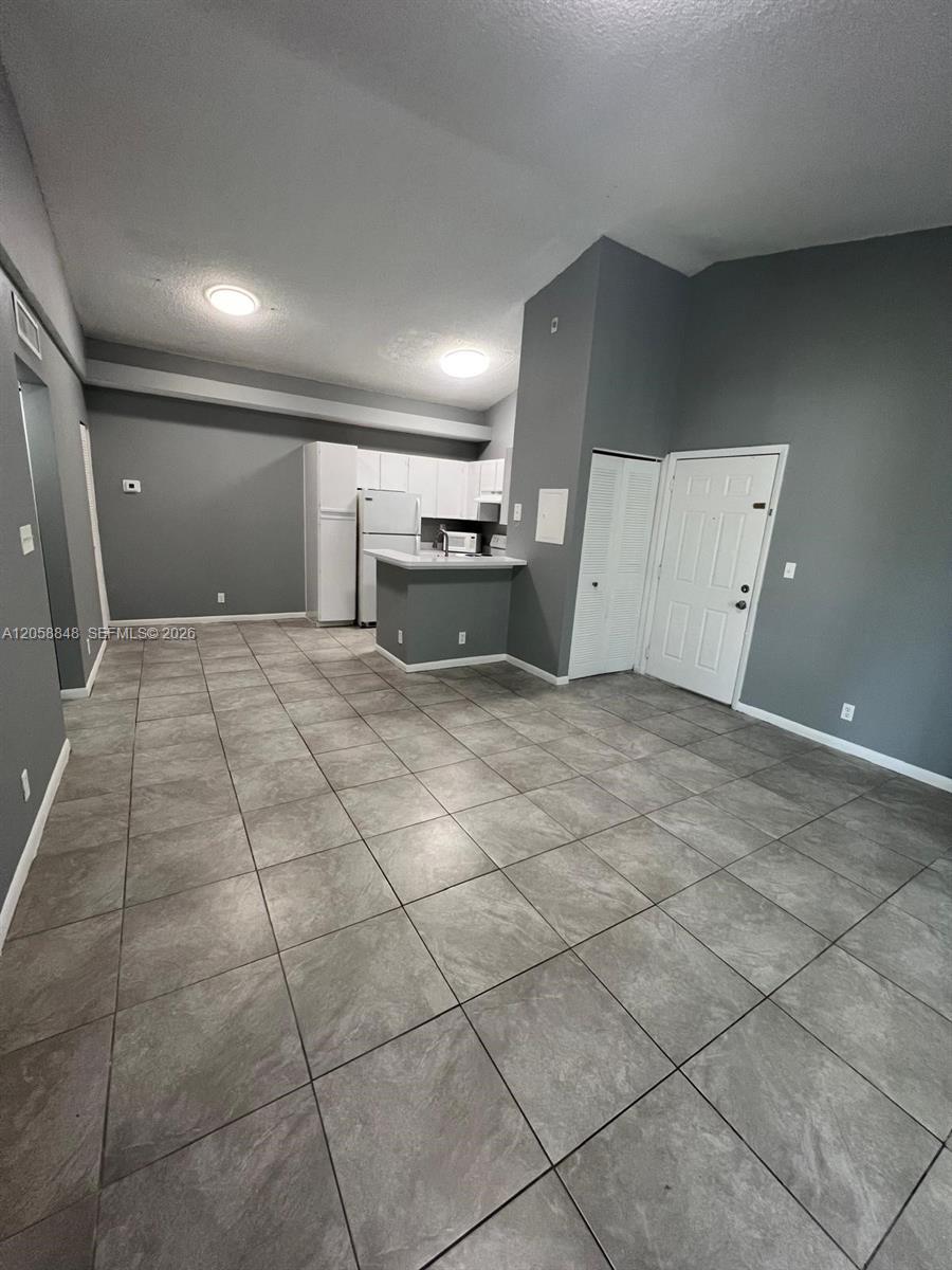 631 Lyons Rd # 12201, Coconut Creek FL 33063