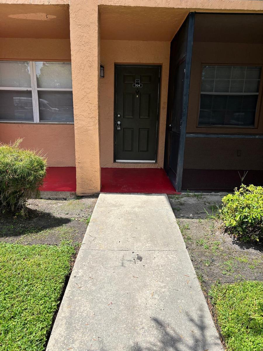 704 NW 103rd Terrace # 102, Pembroke Pines FL 33026 photo 4