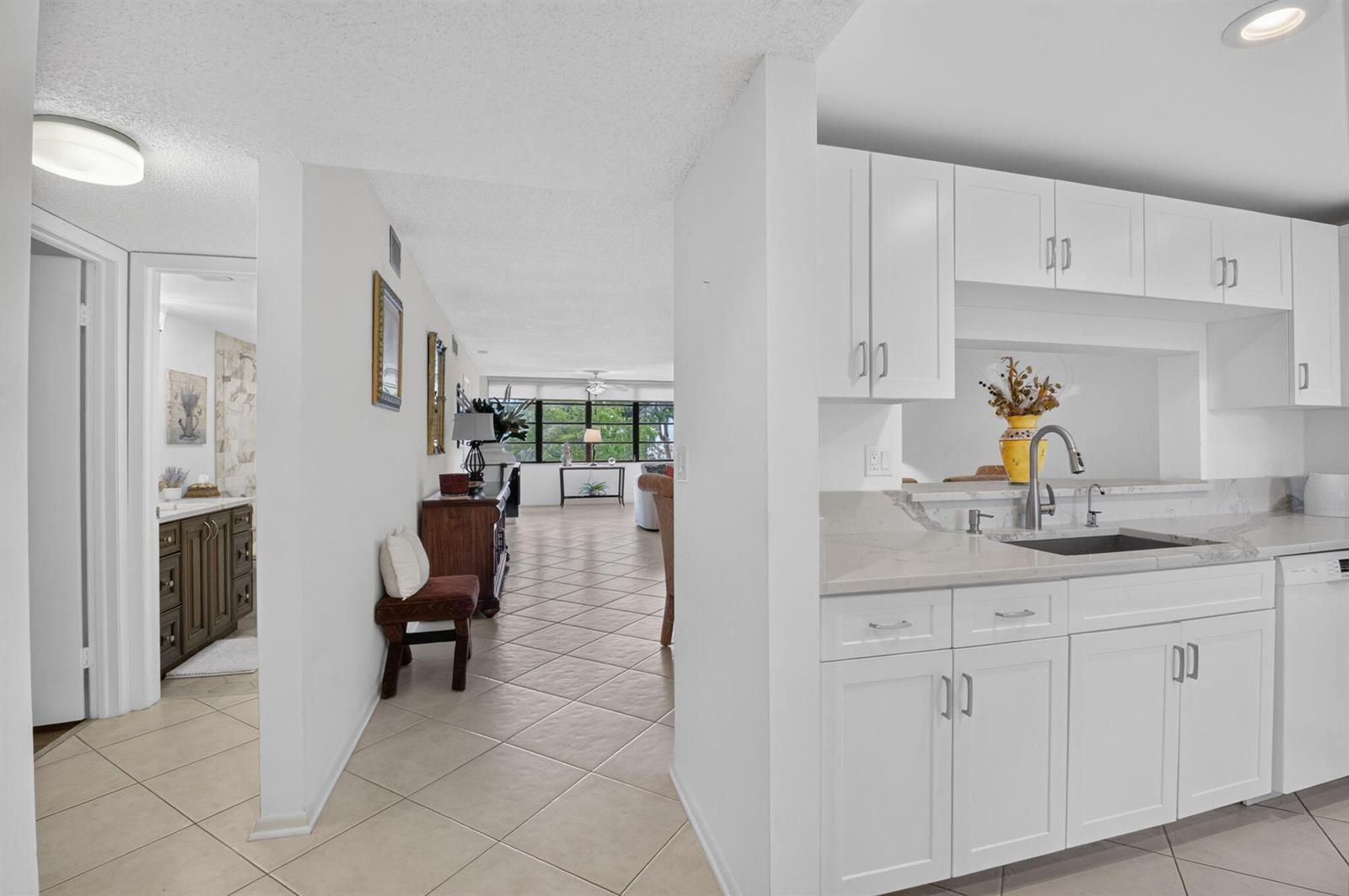 15075 WITNEY Road # 212, Delray Beach FL 33484 photo 3