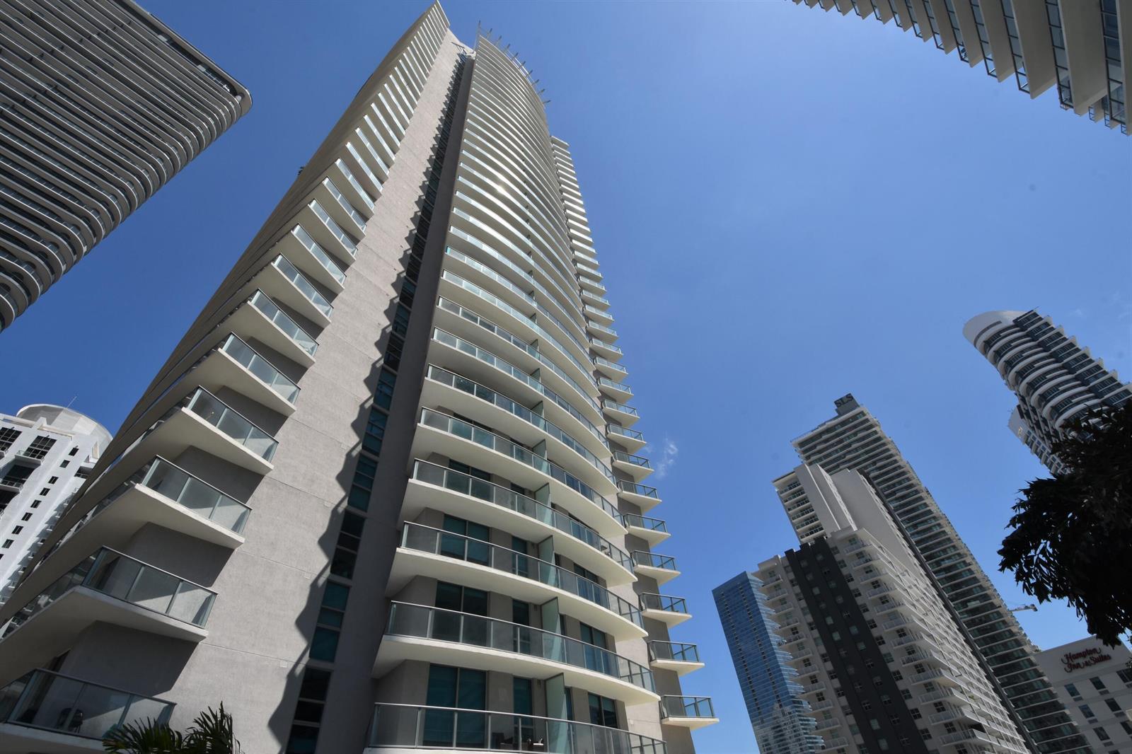 1100 S MIAMI Avenue # 4210, Miami FL 33130 photo 2