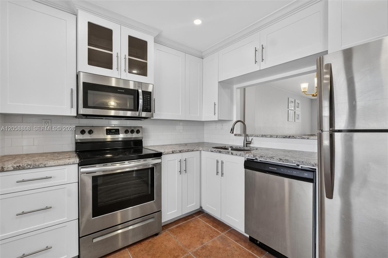 2900 NW 48th Ter # 310, Lauderdale Lakes FL 33313 photo 4