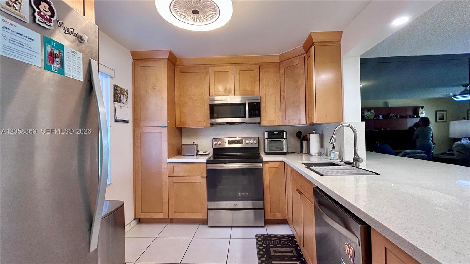 190 SE 5th Ave # 104, Dania Beach FL 33004 photo 3