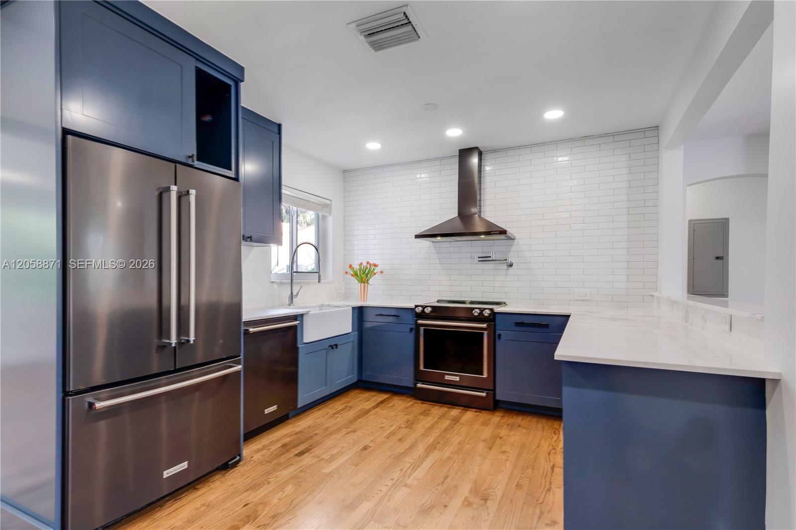 101 NW 100th St, Miami Shores FL 33150 photo 4