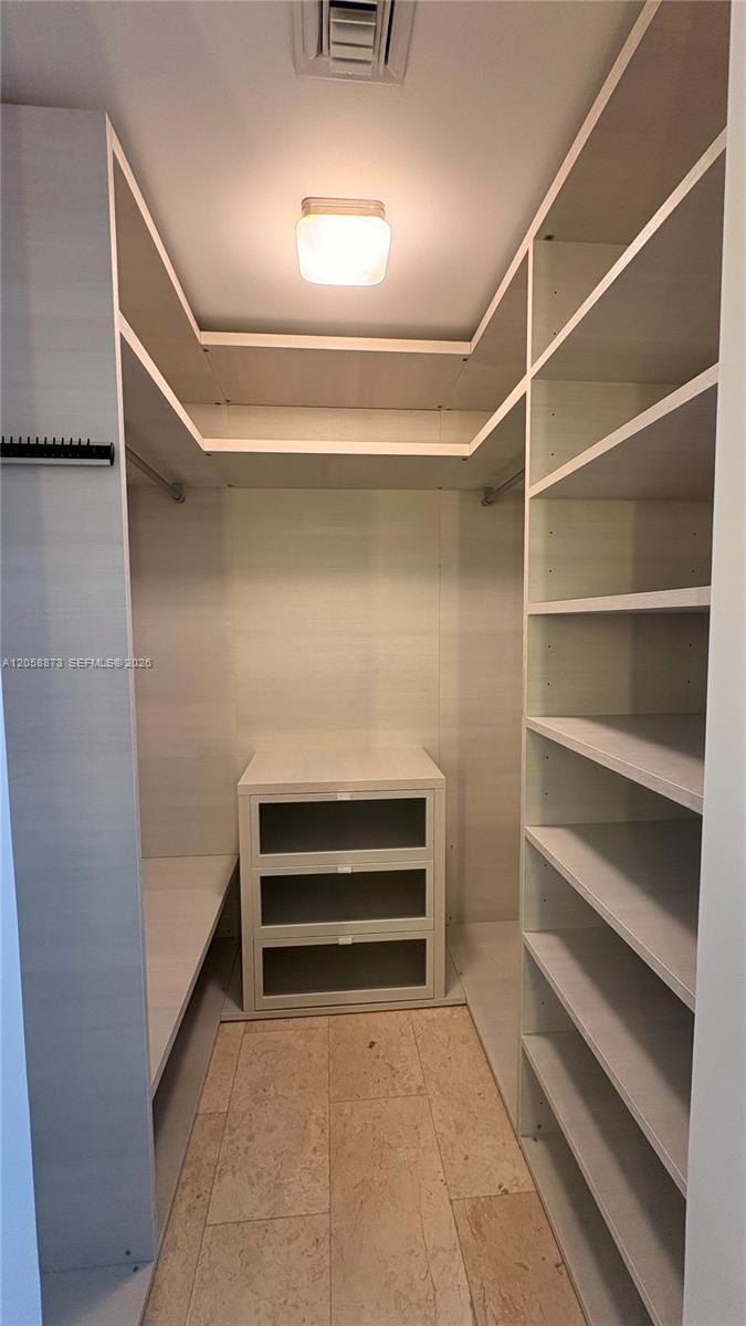 88 SW 7th St # 2603, Miami FL 33130 photo 5