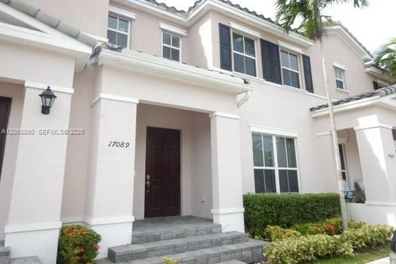 17089 SW 93rd St, Miami FL 33196