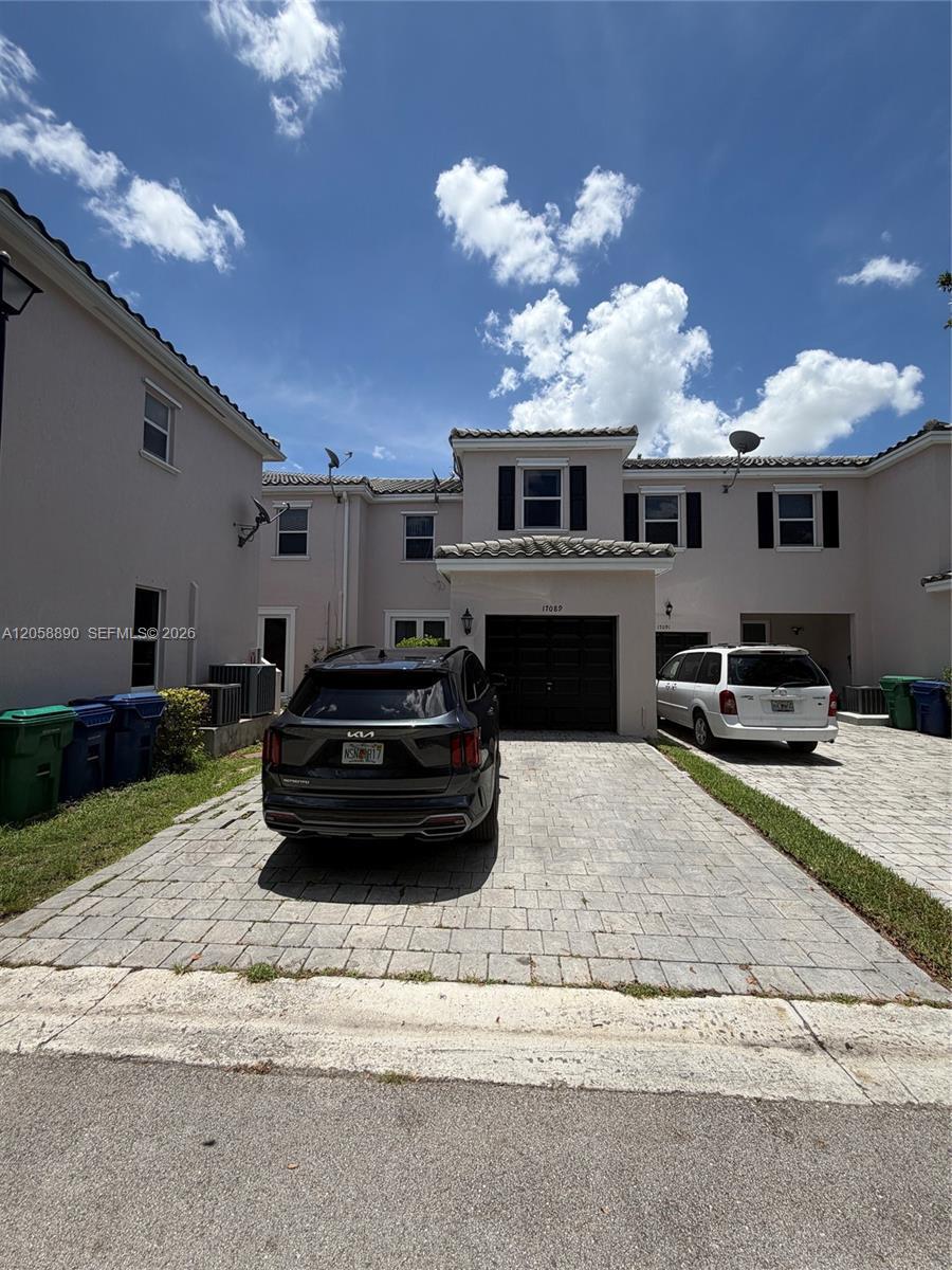 17089 SW 93rd St, Miami FL 33196 photo 4