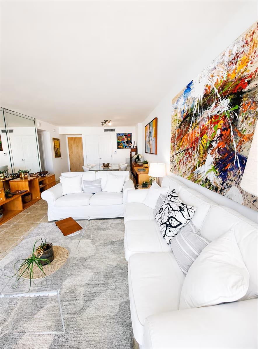 2655 E Collins Ave # 2306, Miami Beach FL 33140 photo 2