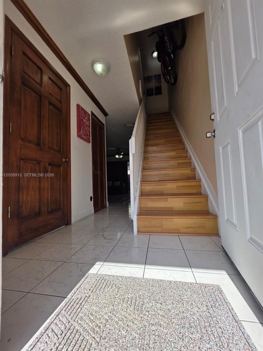8085 NW 8th St # 6, Miami FL 33126 photo 3