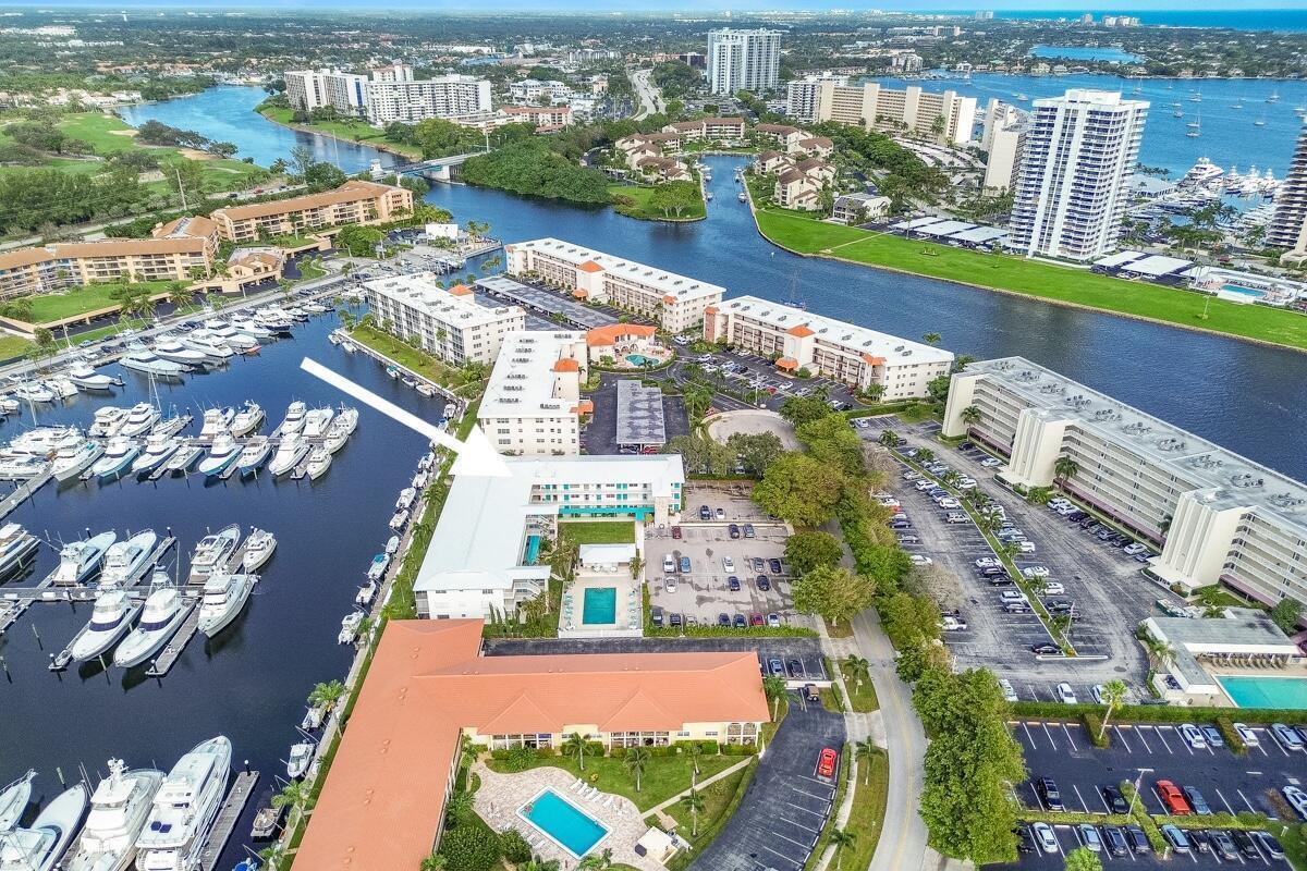 37 Yacht Club Drive # 303, North Palm Beach FL 33408 photo 2