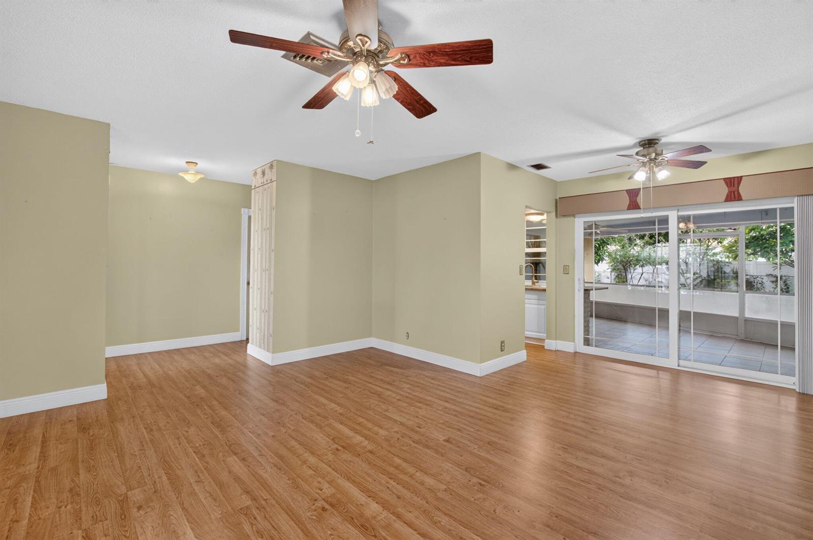 1011 SW 7TH Street, Boca Raton FL 33486 photo 3