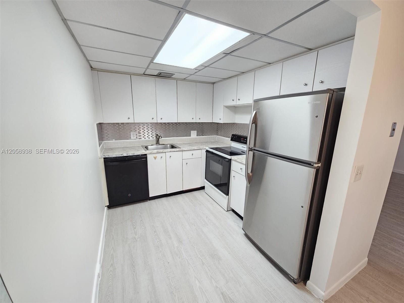 13250 SW 7th Ct # 402L, Pembroke Pines FL 33027 photo 4
