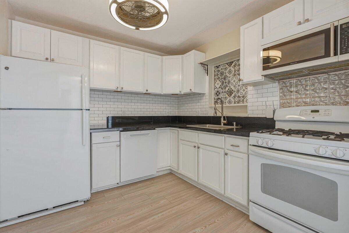 254 SW 6th Street, Dania Beach FL 33004 photo 5