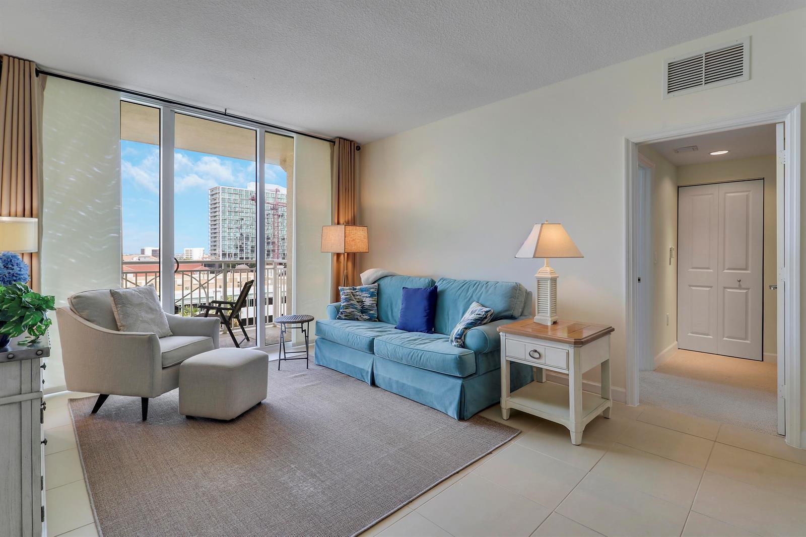 480 Hibiscus Street # 821, West Palm Beach FL 33401 photo 2