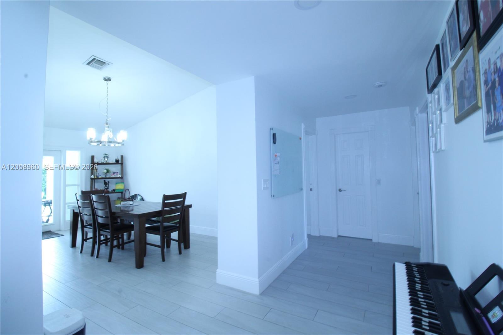 6486 Woodbury Rd, Boca Raton FL 33433 photo 5
