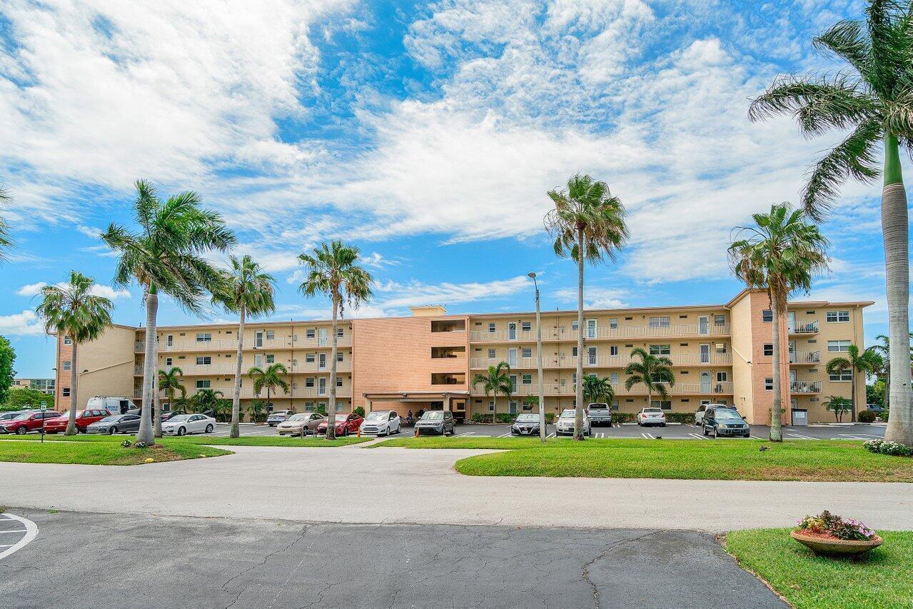2615 NE 1ST Court # 407, Boynton Beach FL 33435