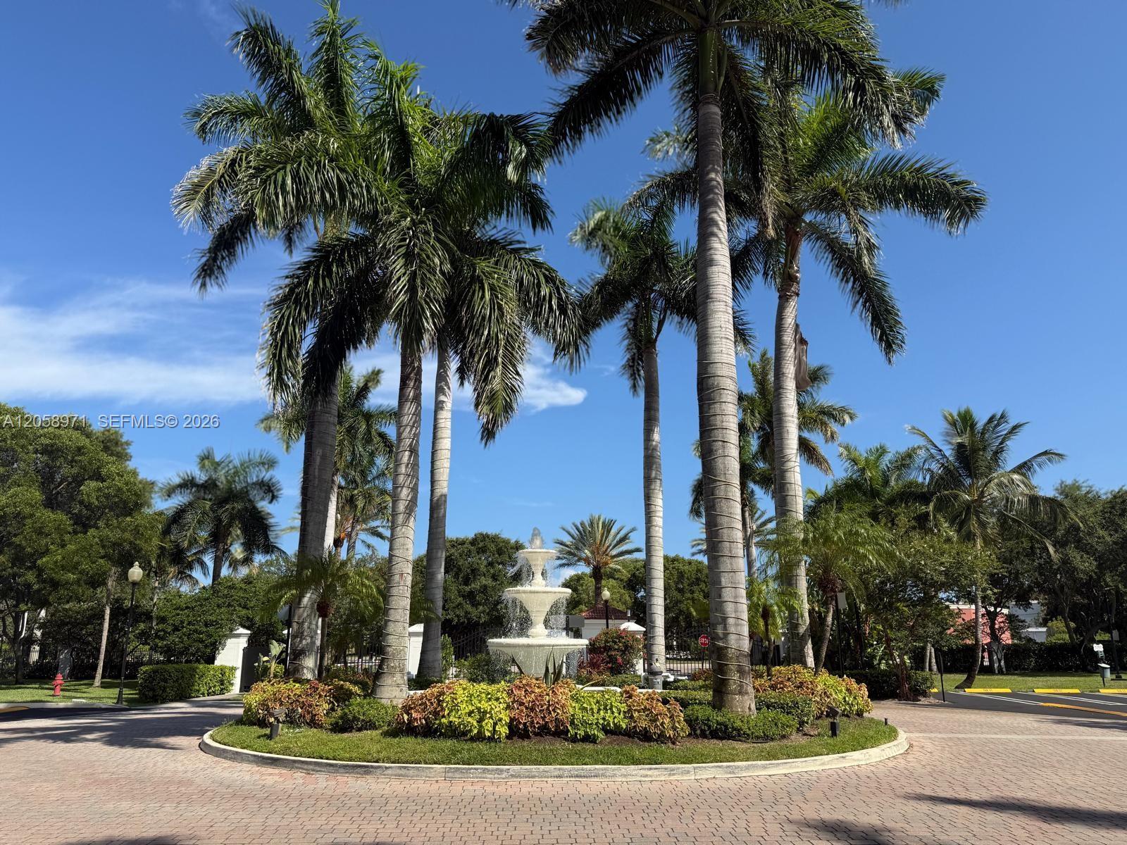401 Villa Cir # 401, Boynton Beach FL 33435 photo 2