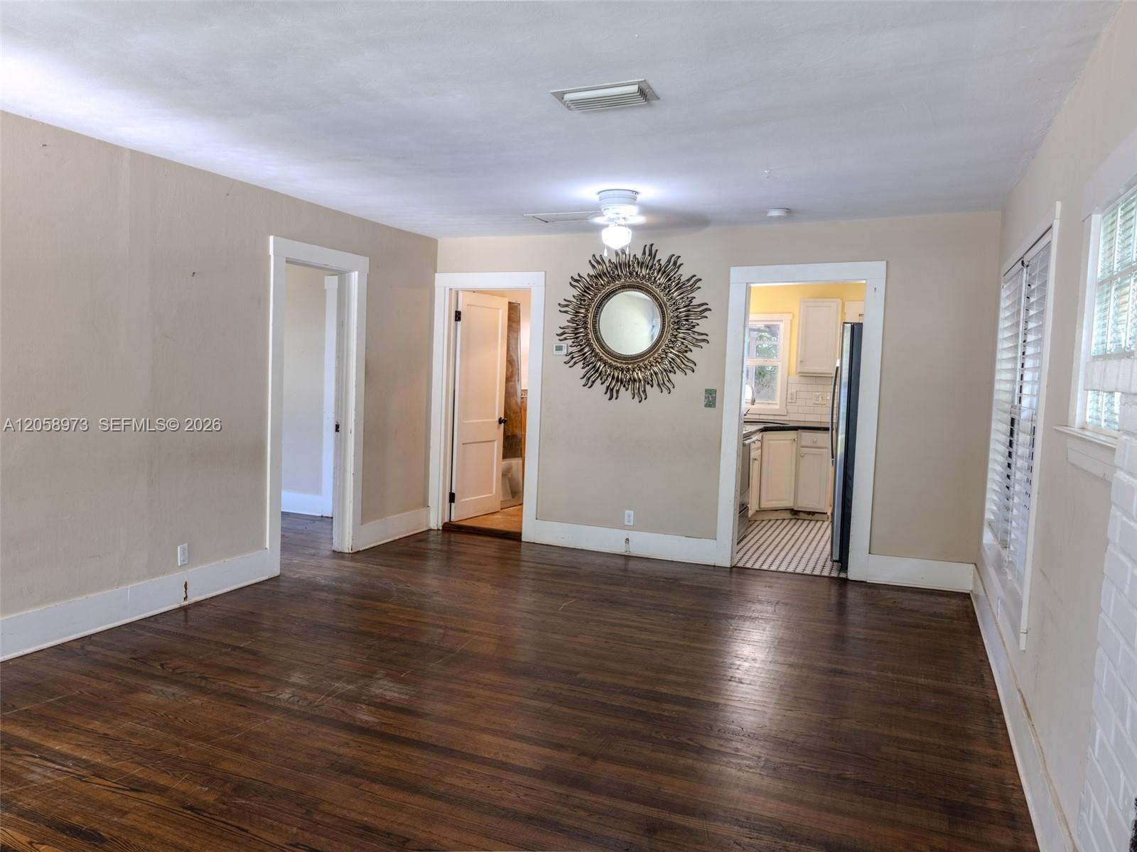 520 NE 129th St, North Miami FL 33161 photo 2