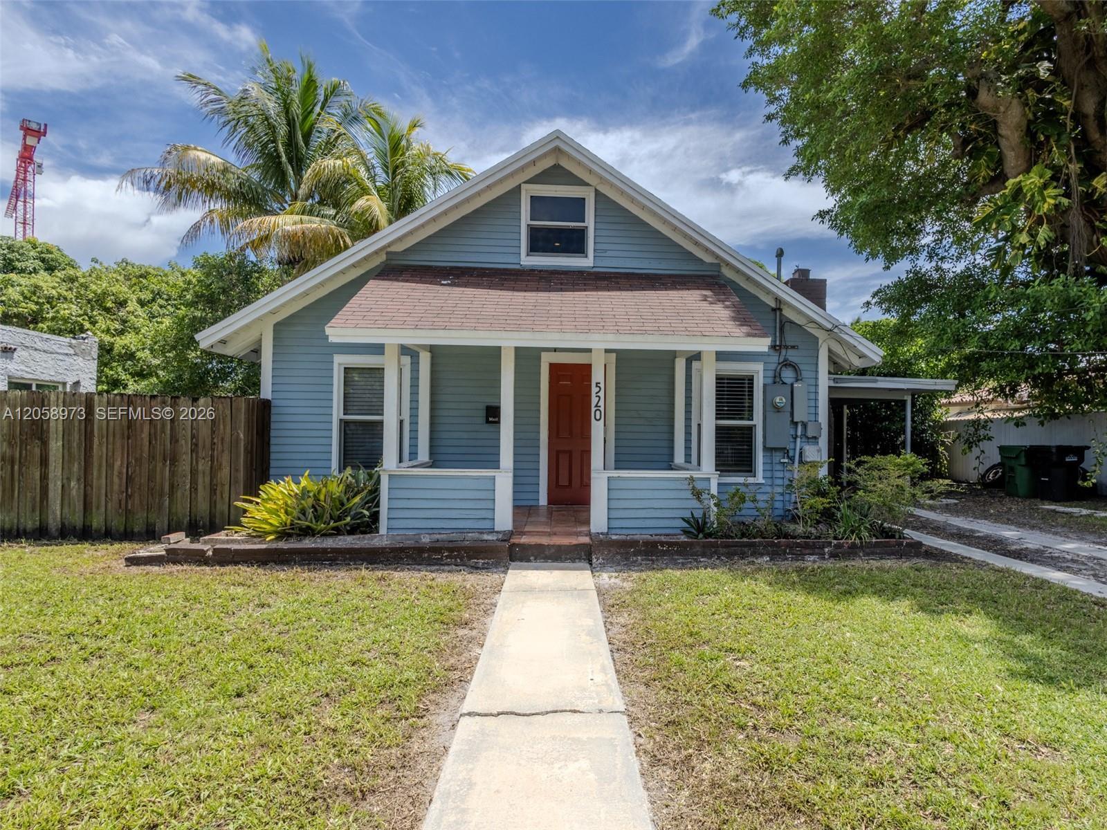 520 NE 129th St, North Miami FL 33161