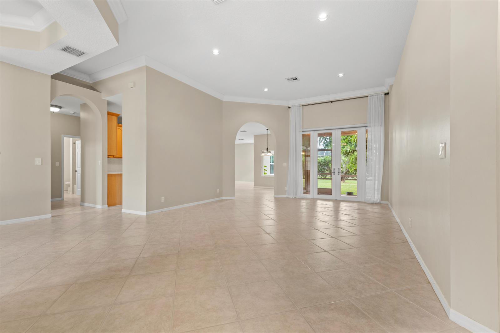 11595 Waterbend Court, Wellington FL 33414 photo 3