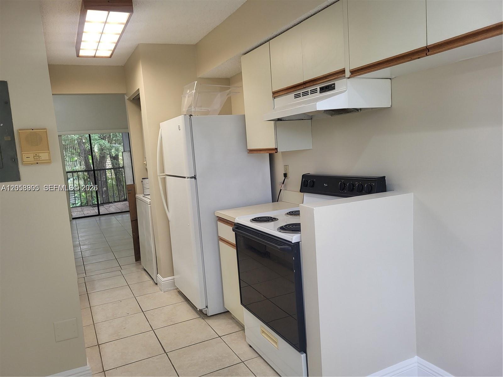 9843 SW 138th Ave, Miami FL 33186 photo 5