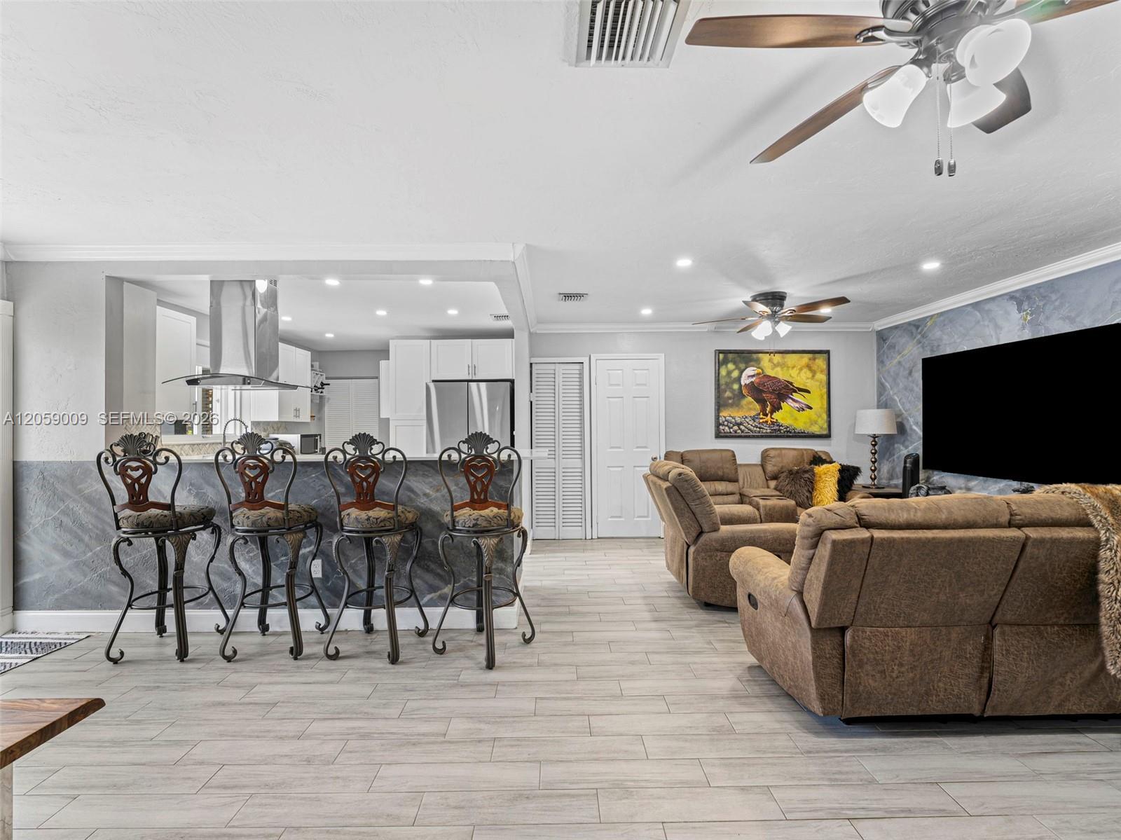 6721 Allen St, Hollywood FL 33024 photo 5