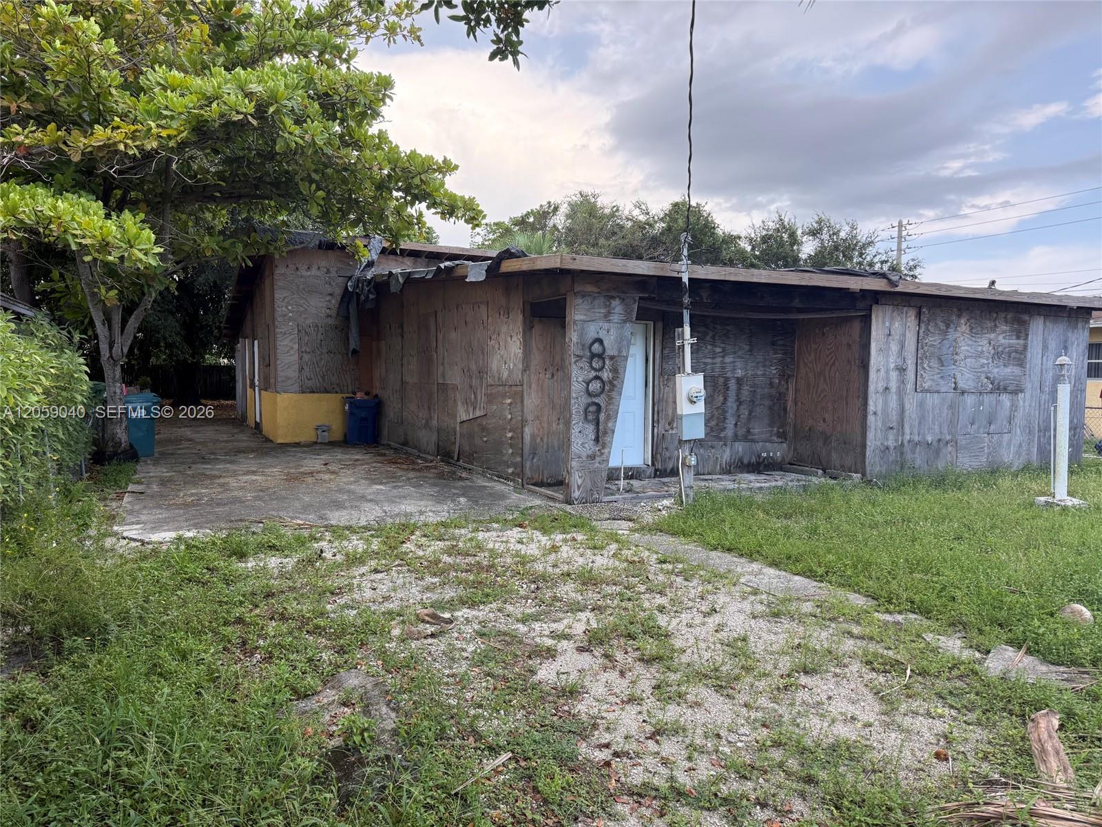 809 NW 108th St, Miami FL 33168 photo 4