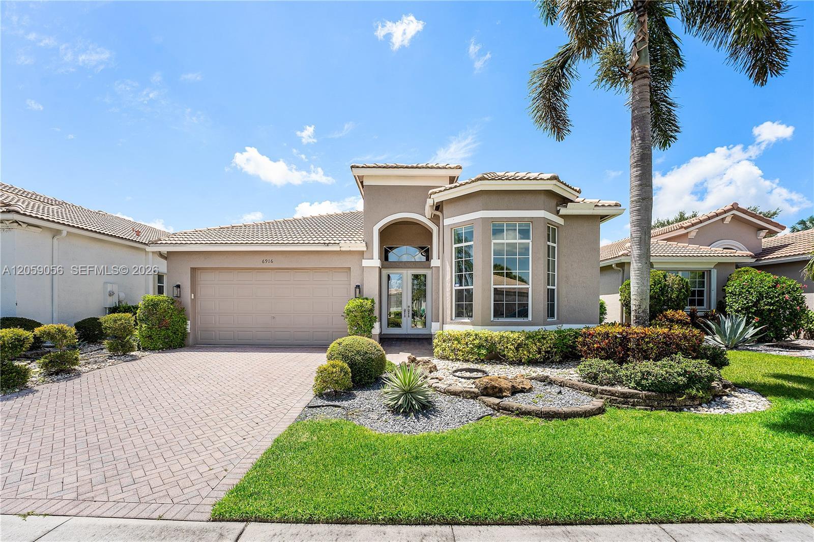 6916 Southport Dr, Boynton Beach FL 33472 photo 2