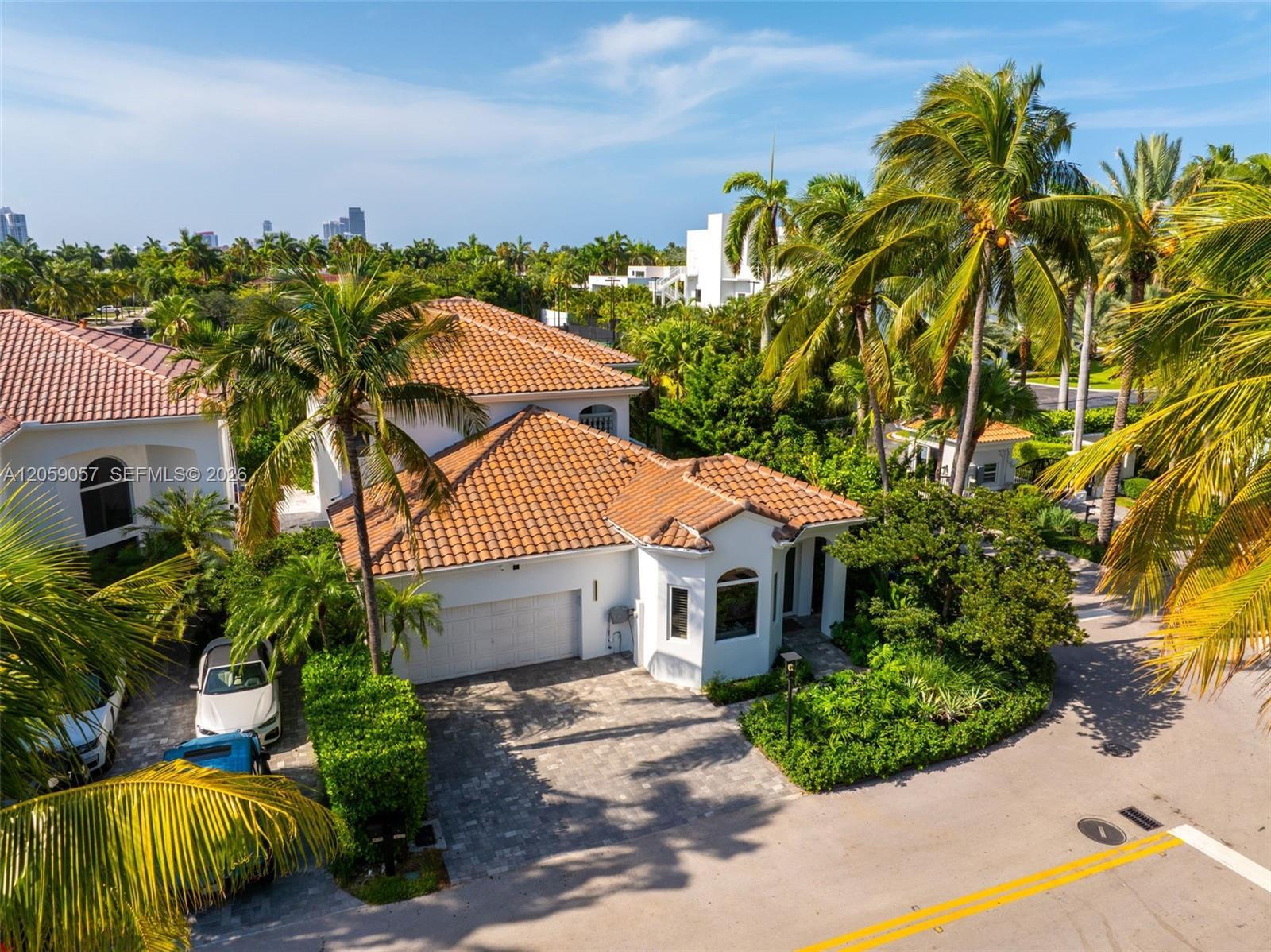 4027 194th Trl, Sunny Isles Beach FL 33160 photo 4