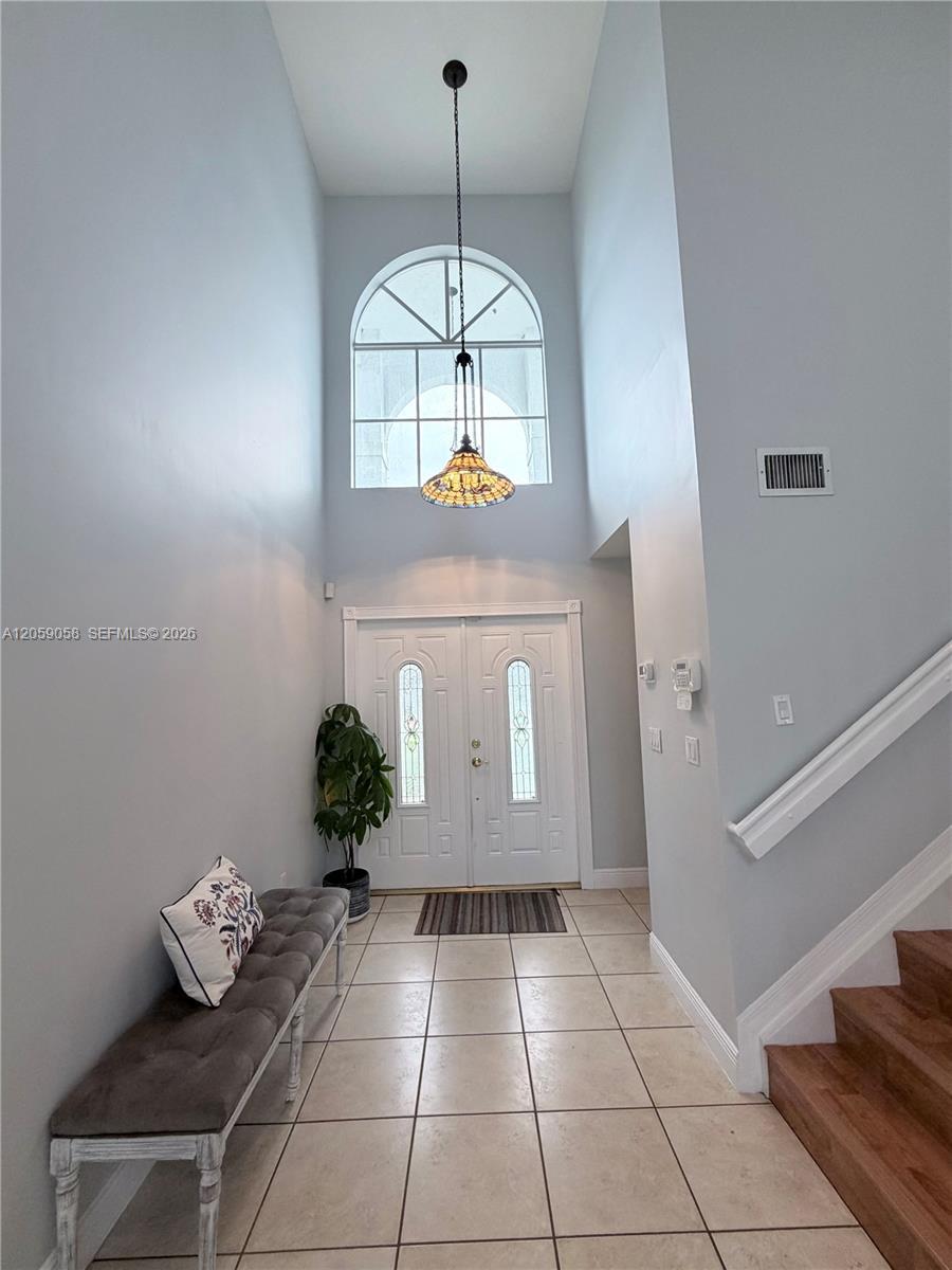 15253 SW 138th Ter, Miami FL 33196 photo 2