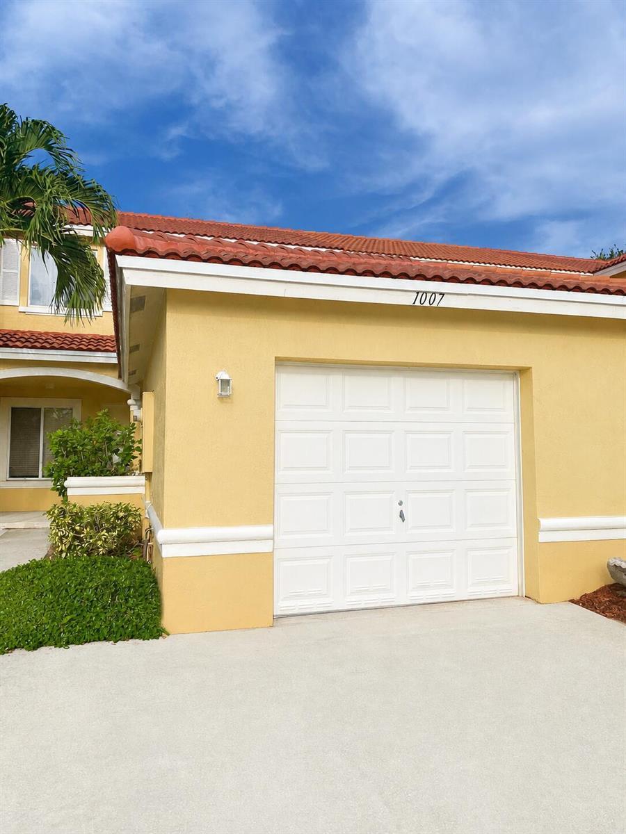 1007 Arezzo Circle, Boynton Beach FL 33436 photo 4