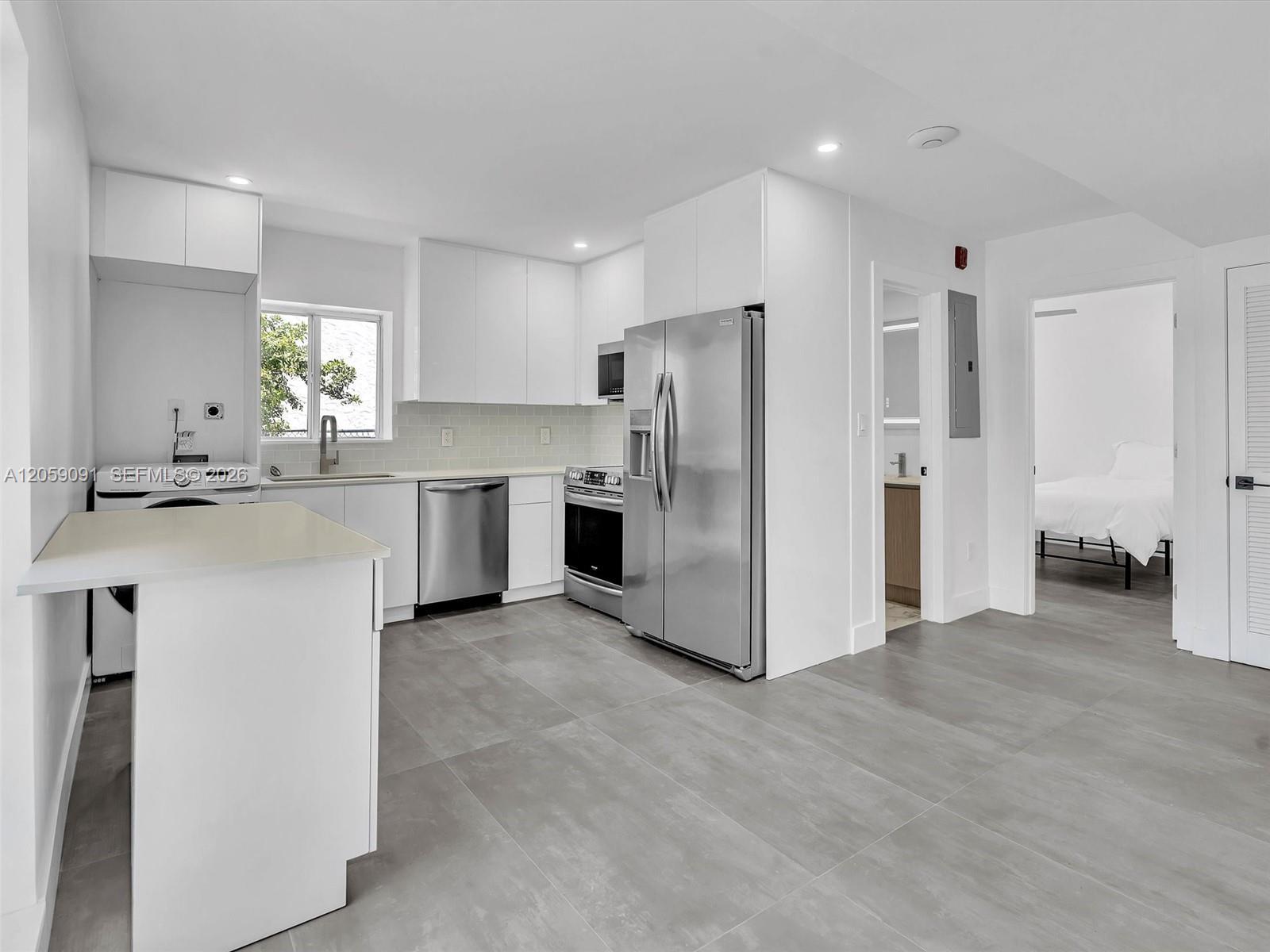 11900 N Bayshore Dr # 104, North Miami FL 33181 photo 5