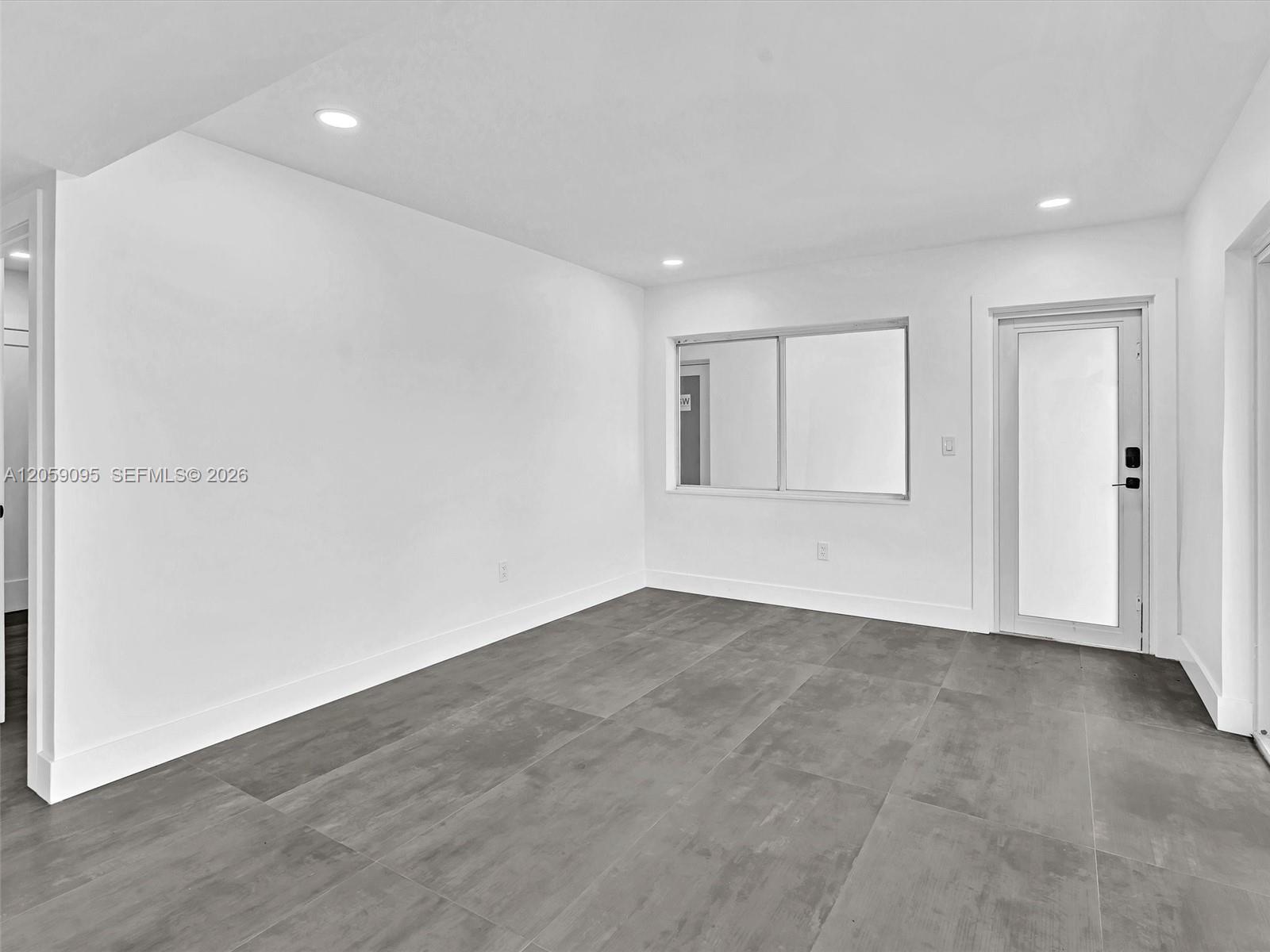 11900 N Bayshore Dr # 207, North Miami FL 33181 photo 2