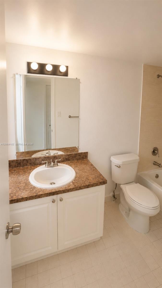 13710 SW 90th Ave # 4, Miami FL 33176 photo 4