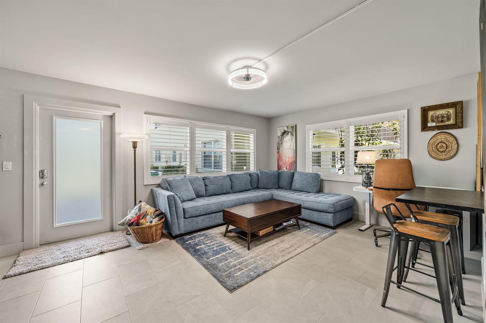 135 ANDOVER F, West Palm Beach FL 33417 photo 4