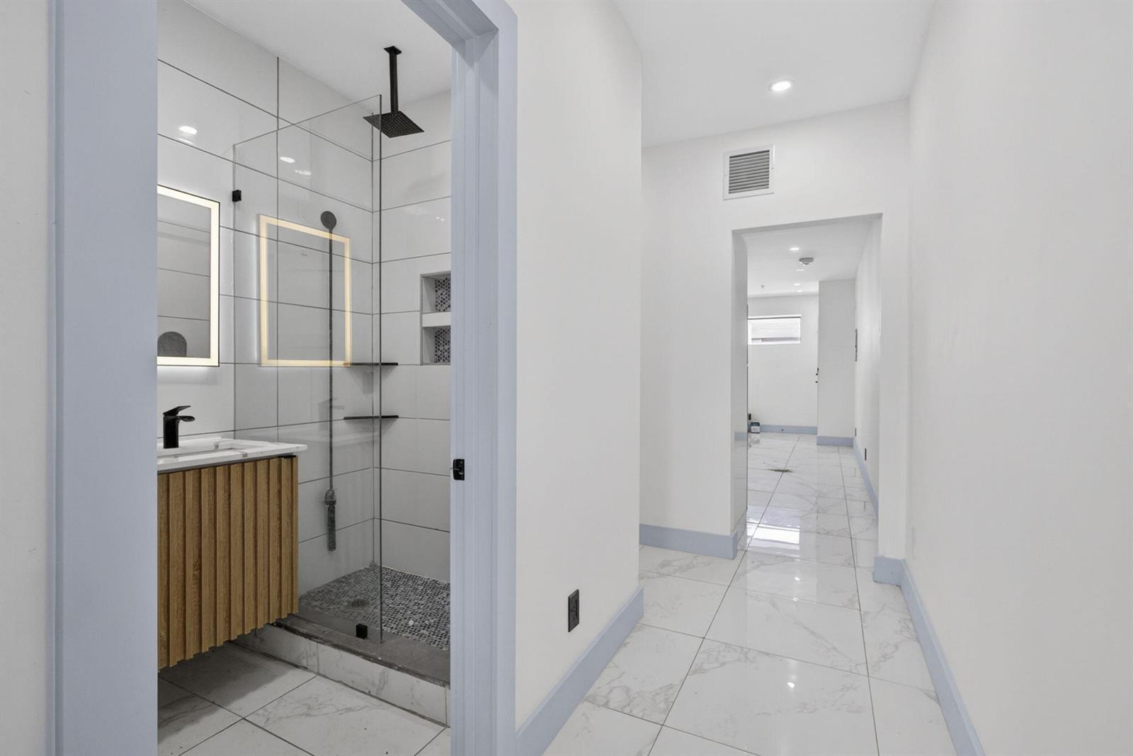 324 20th Street # 14, West Palm Beach FL 33407 photo 5