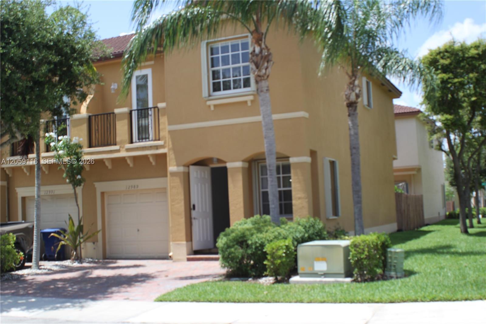 12989 SW 135th Ter, Miami FL 33186 photo 2