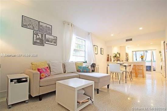 937 Michigan Ave # 1, Miami Beach FL 33139