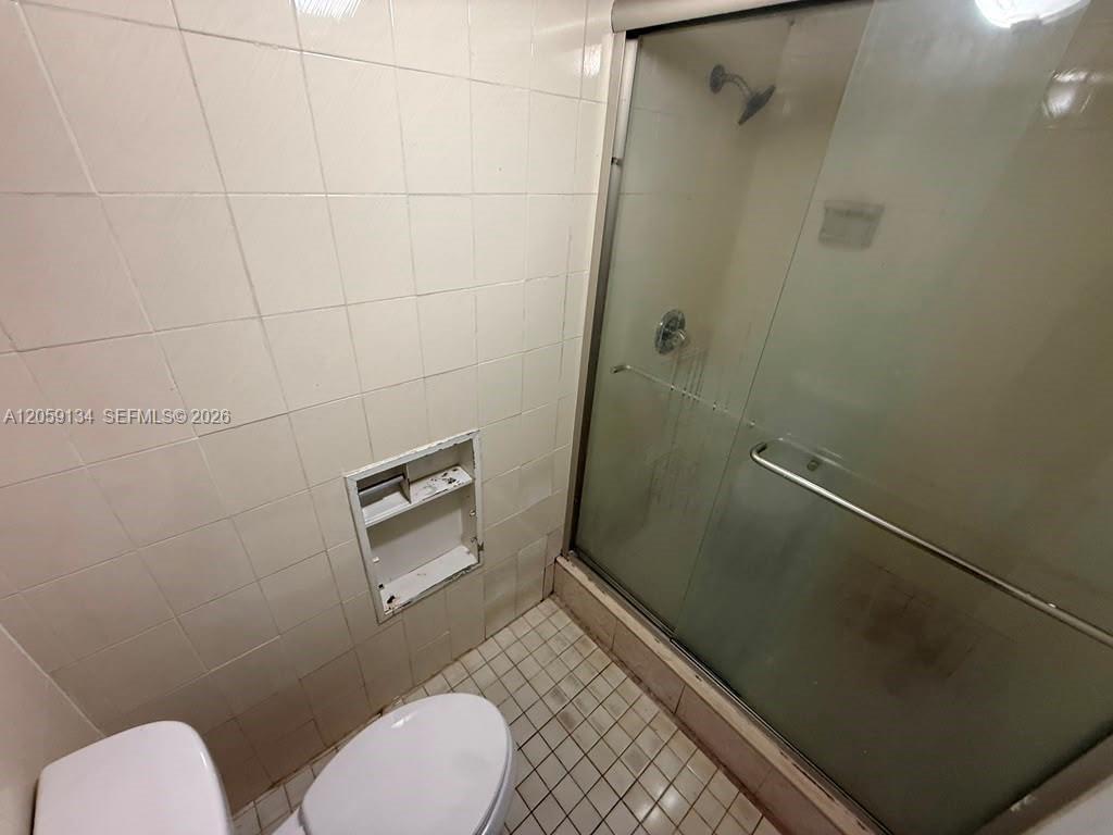 1325 W 68th St # 111, Hialeah FL 33014 photo 5