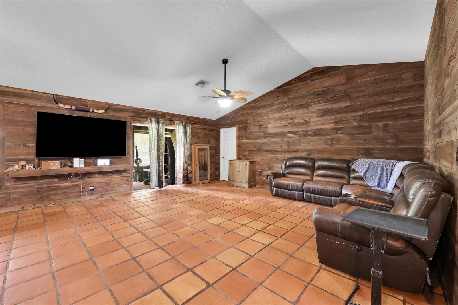 15921 80TH Lane N, Loxahatchee FL 33470 photo 4