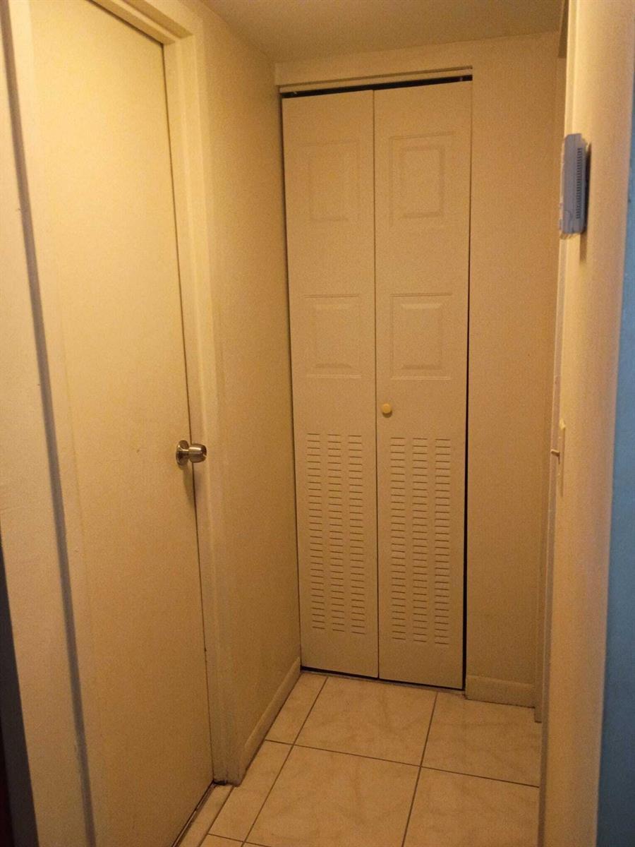 2871 SOMERSET Drive # 311, Lauderdale Lakes FL 33311 photo 3
