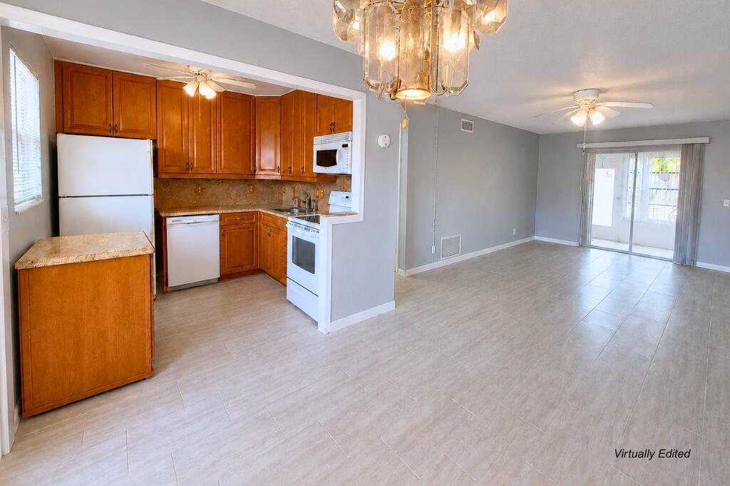 2192 NE 1ST Way # 103, Boynton Beach FL 33435 photo 3