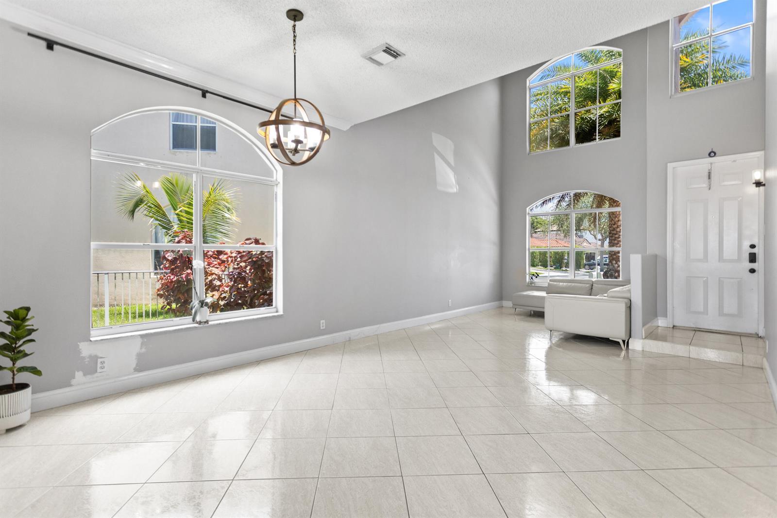 2905 SW 139th Avenue, Miramar FL 33027 photo 4